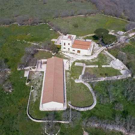 Lantgård Tenuta Tedone Consolini