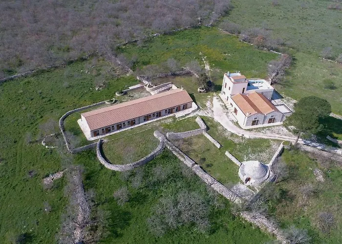 Tenuta Tedone Consolini 팜스테이 루보디풀리아